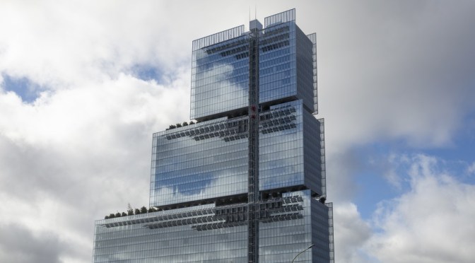 LE LEGISLATEUR-REGULATEUR, AMPLIFICATEUR DE RISQUE. DEUX NOUVELLES ILLUSTRATIONS ISSUES DE l&rsquo;ACTUALITE. (1) LA LOI SUR LE DEVOIR DE VIGILANCE.